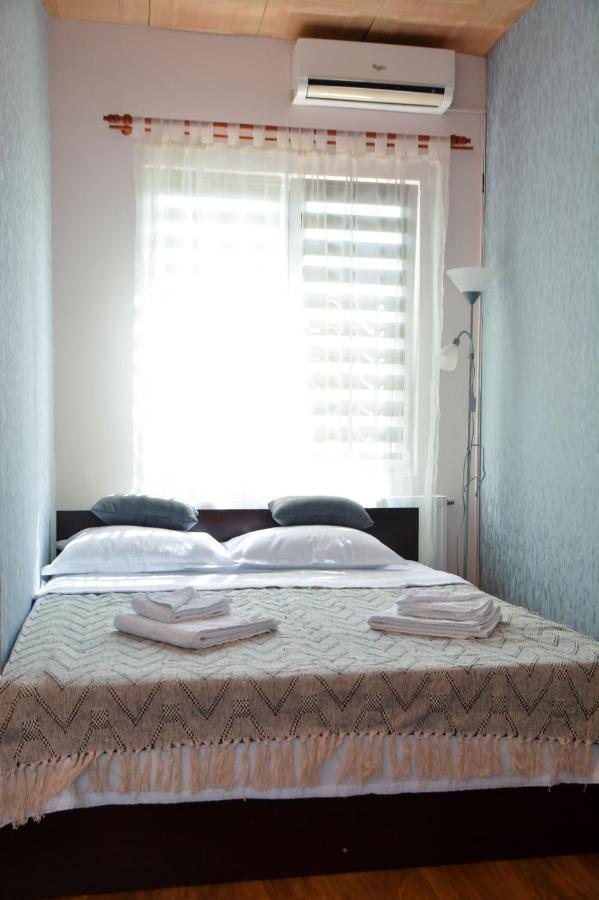 Buget B&B Focşani エクステリア 写真