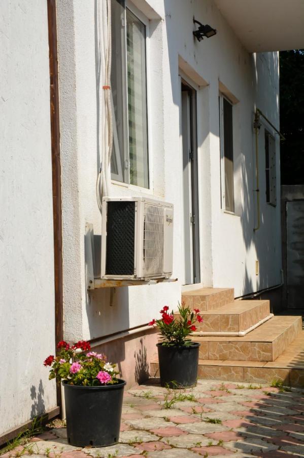 Buget B&B Focşani エクステリア 写真