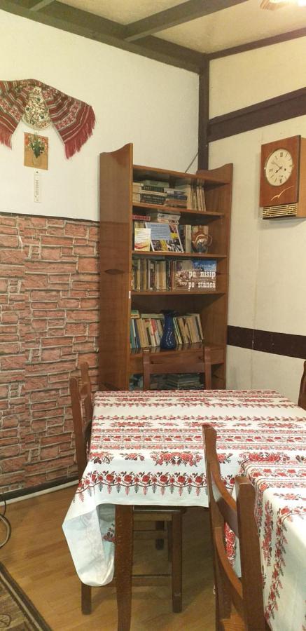Buget B&B Focşani エクステリア 写真